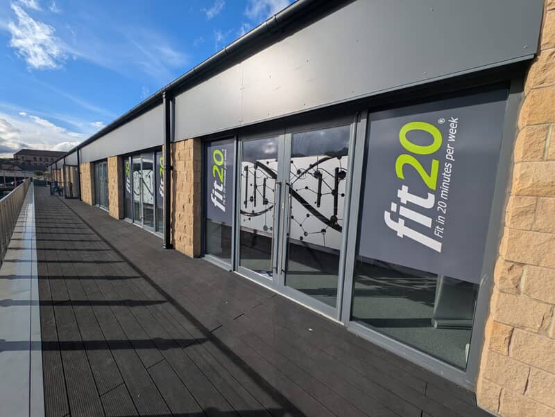 An image of the Fit 20 window graphic.